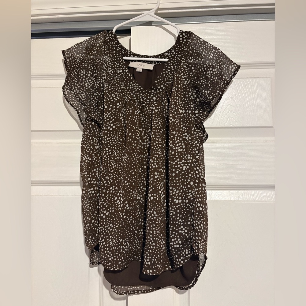LOFT Speckled Brown and White Top